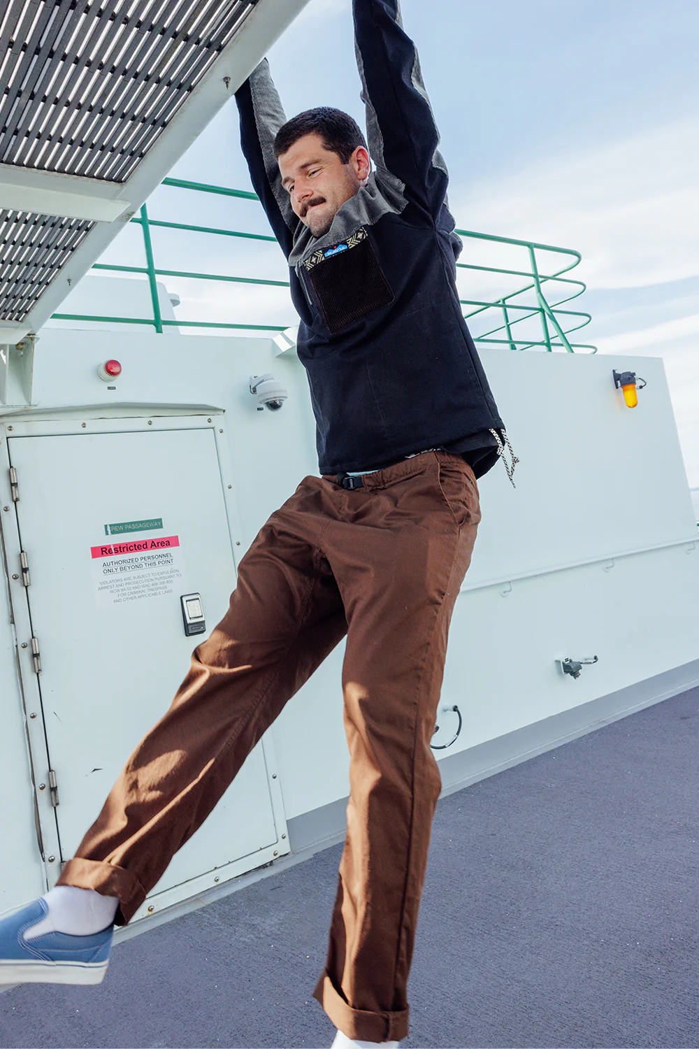 Ewing St Scrag Pant - Image 8