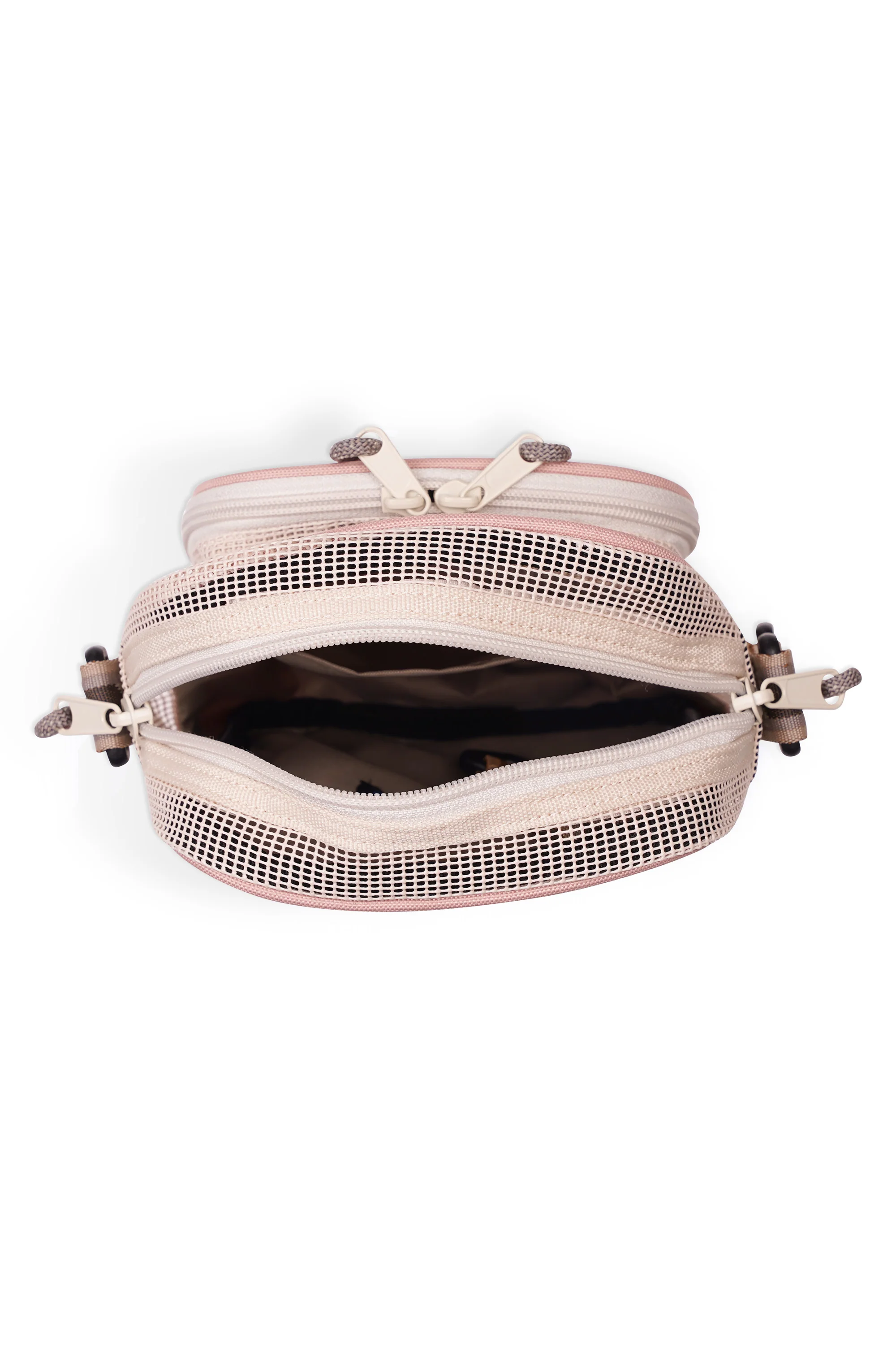 On The Move - Image 12